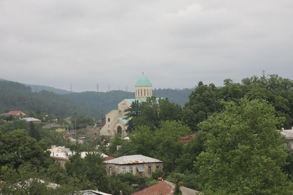 Guest House Nona Kutaisi Dış mekan fotoğraf