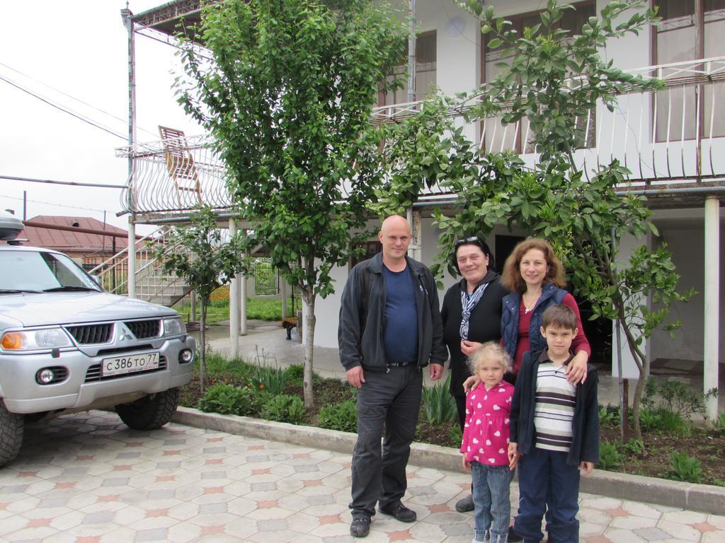 Guest House Nona Kutaisi Dış mekan fotoğraf