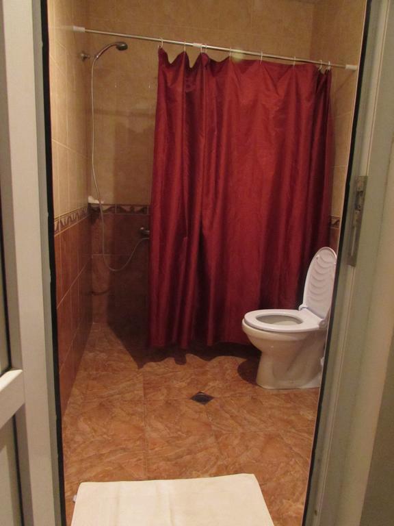 Guest House Nona Kutaisi Dış mekan fotoğraf