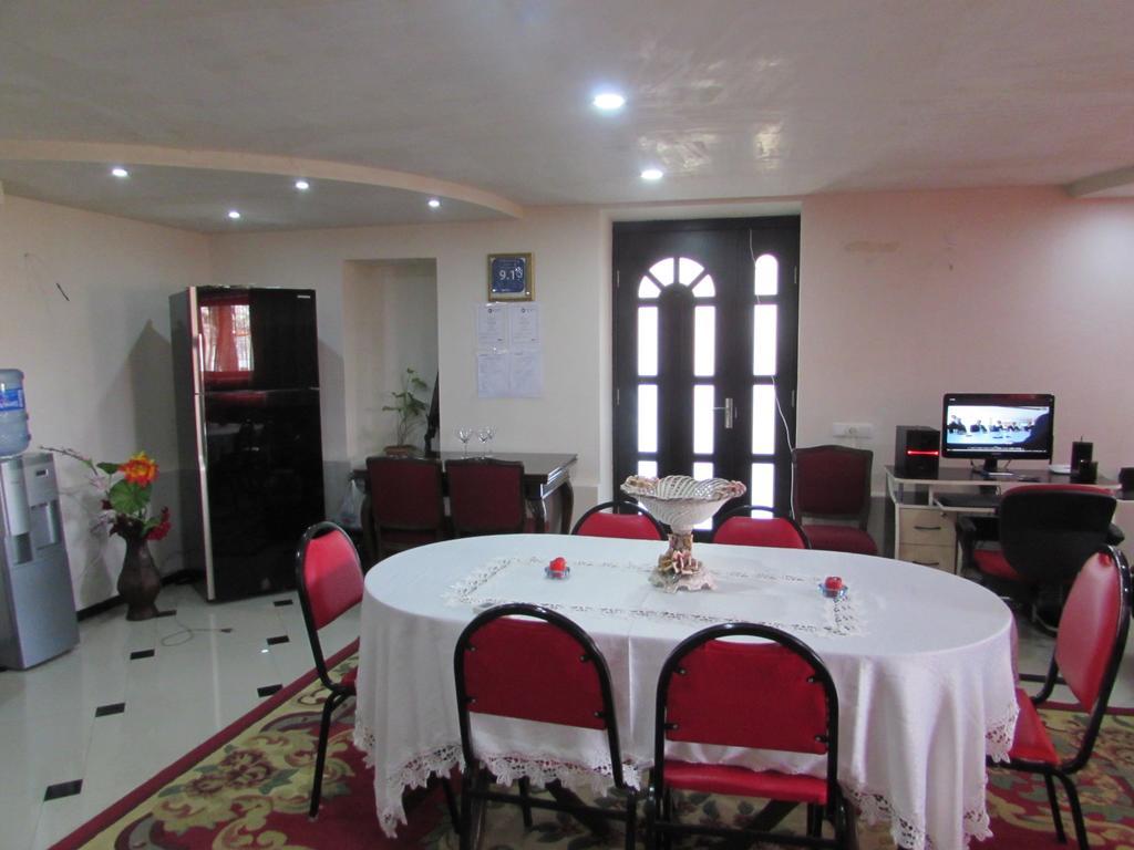 Guest House Nona Kutaisi Dış mekan fotoğraf