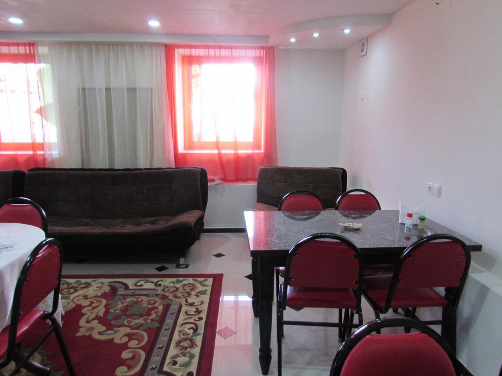 Guest House Nona Kutaisi Dış mekan fotoğraf