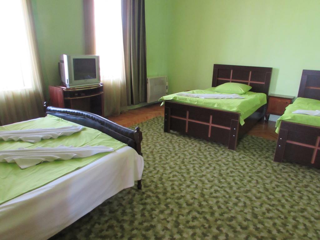 Guest House Nona Kutaisi Dış mekan fotoğraf
