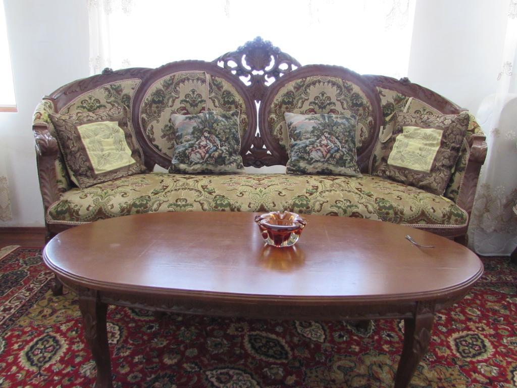 Guest House Nona Kutaisi Dış mekan fotoğraf